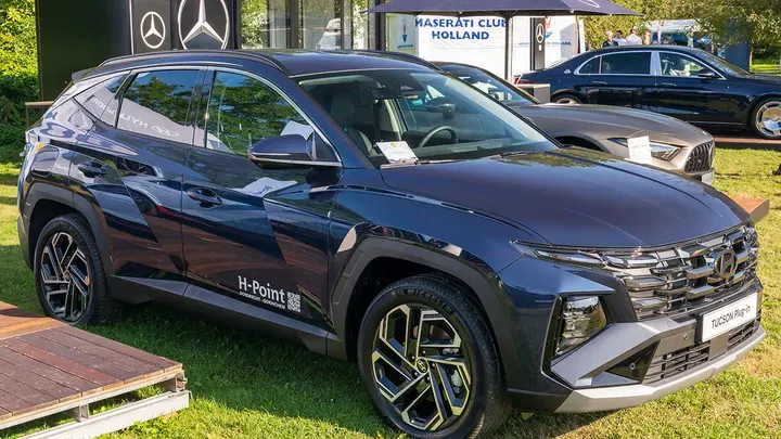 hyundai tucson hybrid 001