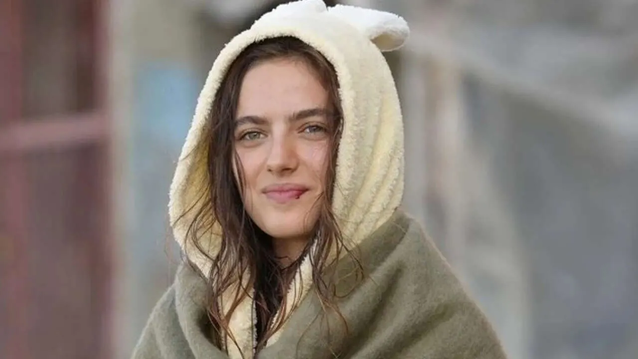 ava yaman2