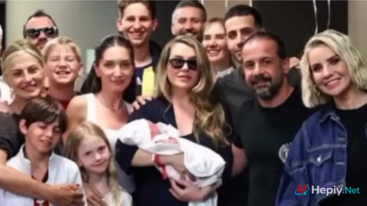 Esra Erol’un Kardeşi Eda Erol Anne Oldu! İşte Minik Bebeğe Verilen O İsim
