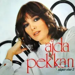 250px Ajda Pekkan Süper Star 2