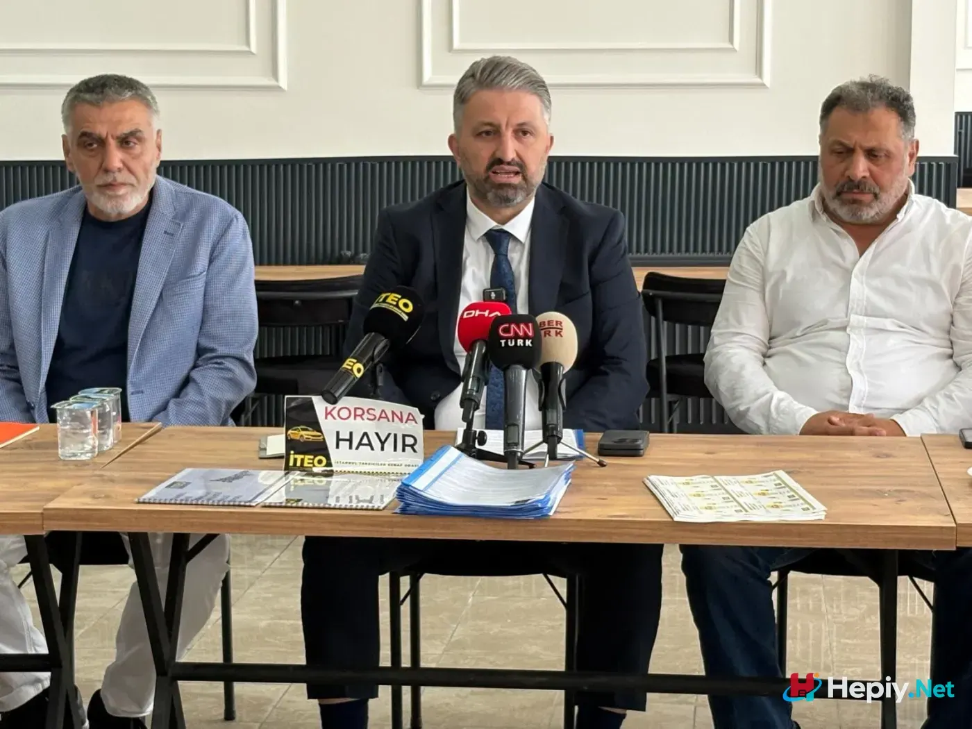 istanbultaksicilerodasibaskanidalci1371038407106jpg ybrHJS75002RwHSJaFDdrQ