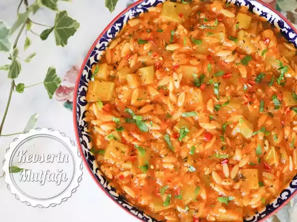 sehriyeli kabak yemegi2 600x450