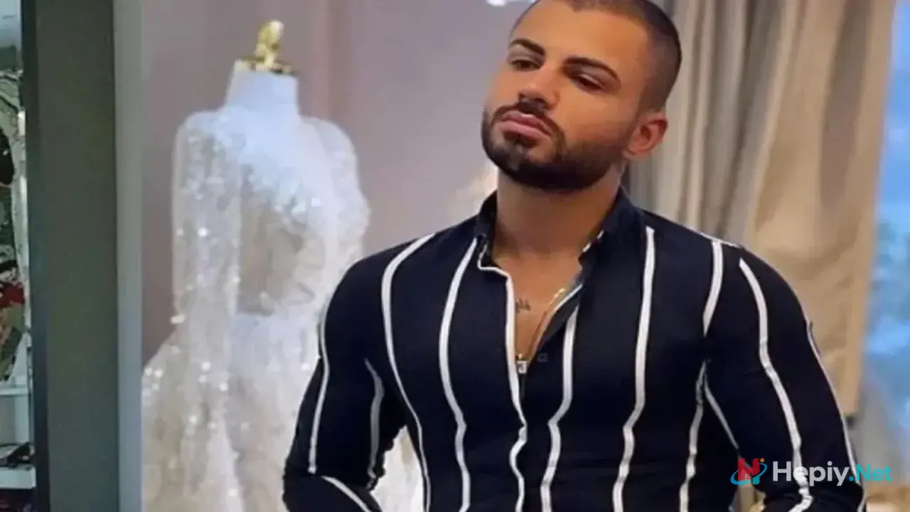 Tolga Çam Kimdir, Nereli, Kaç Yaşında? Ünlü Modacı Tolga Çam Ne İş Yapıyor?